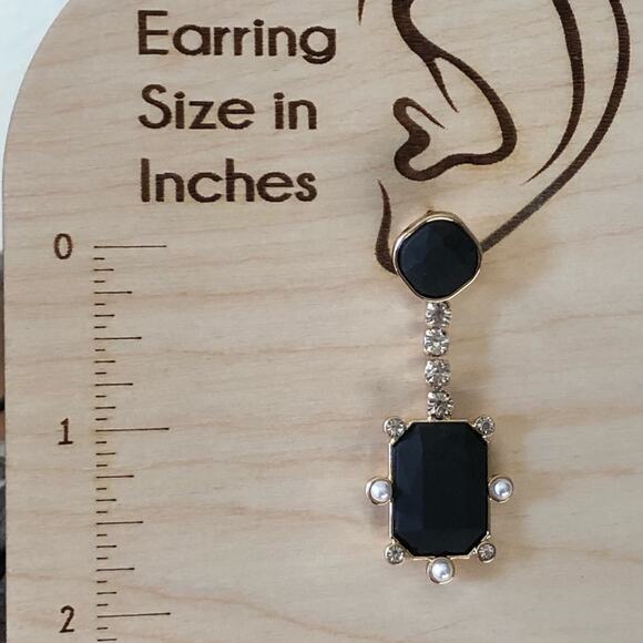 Isaac Mizrahi NWT Gold Plated Faux Pearl Shiny Stones Black Stones Earrings - Picture 10 of 10